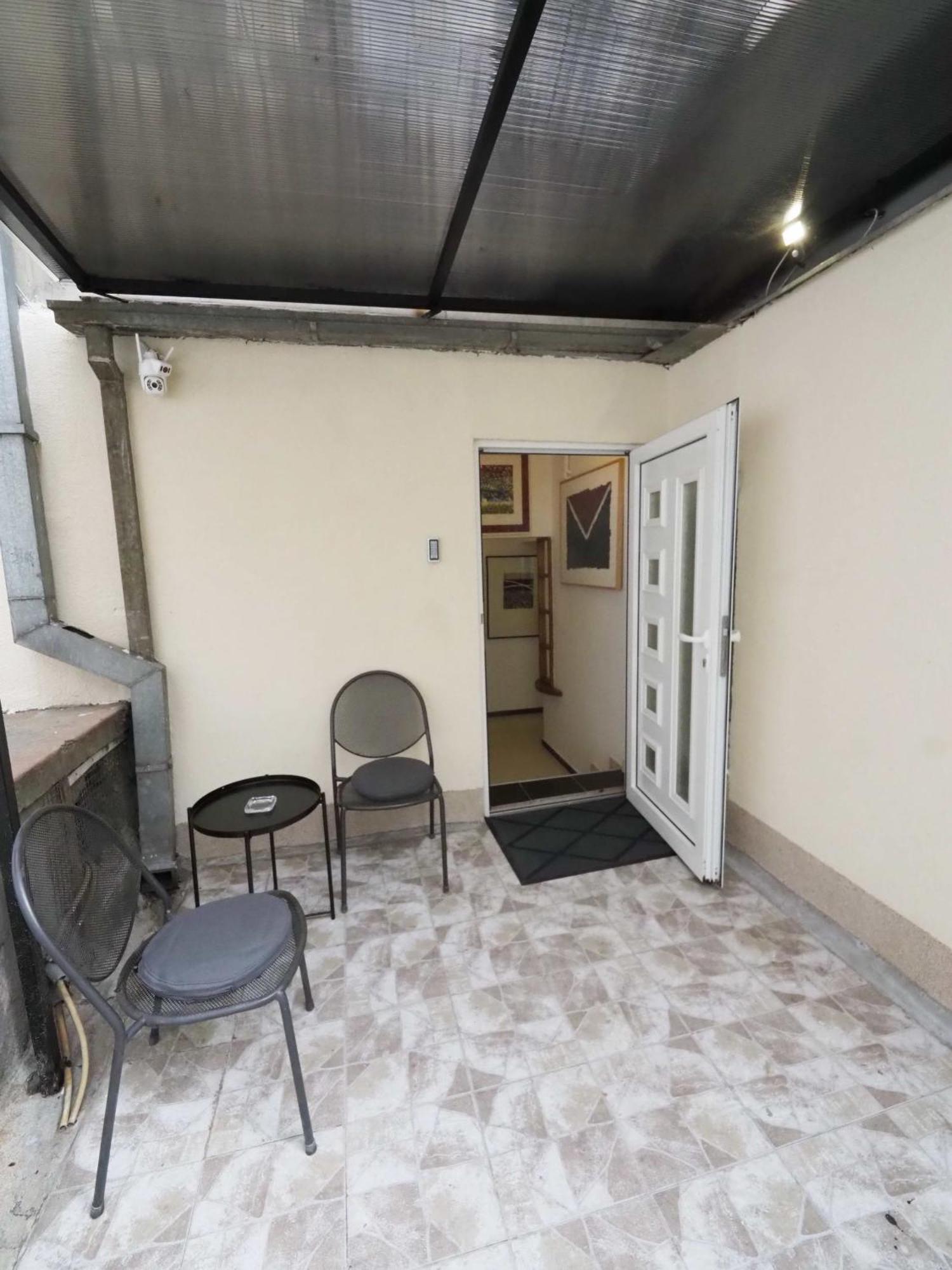 Appartement Galerija Marshal à Belgrade Extérieur photo